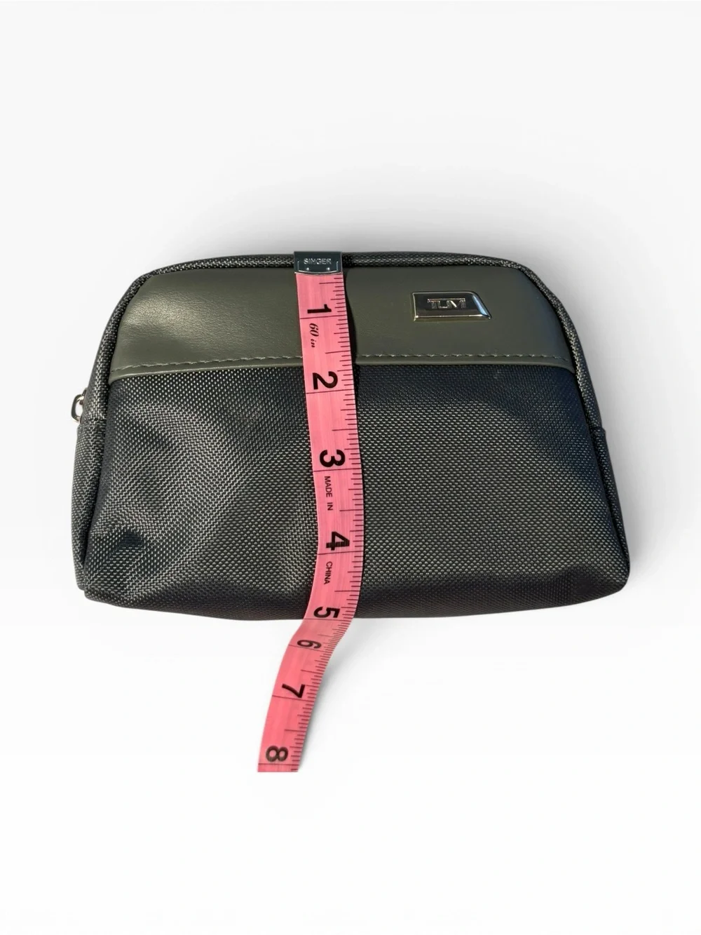 Tumi Delta One Amenity Kit. Black and grey. NEW